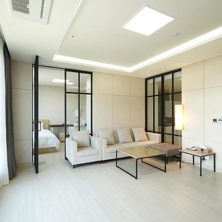 Pyeongchang The White Hotel מראה חיצוני תמונה