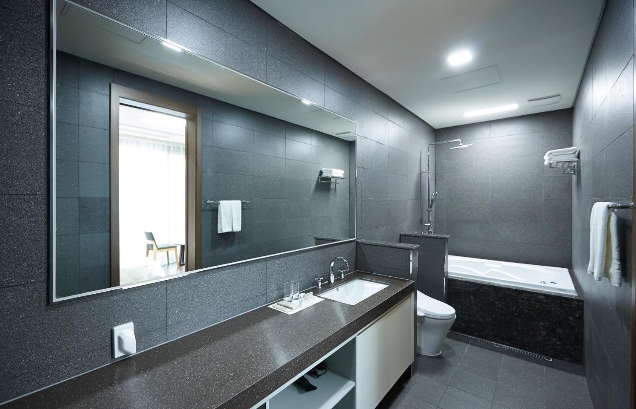 Pyeongchang The White Hotel מראה חיצוני תמונה