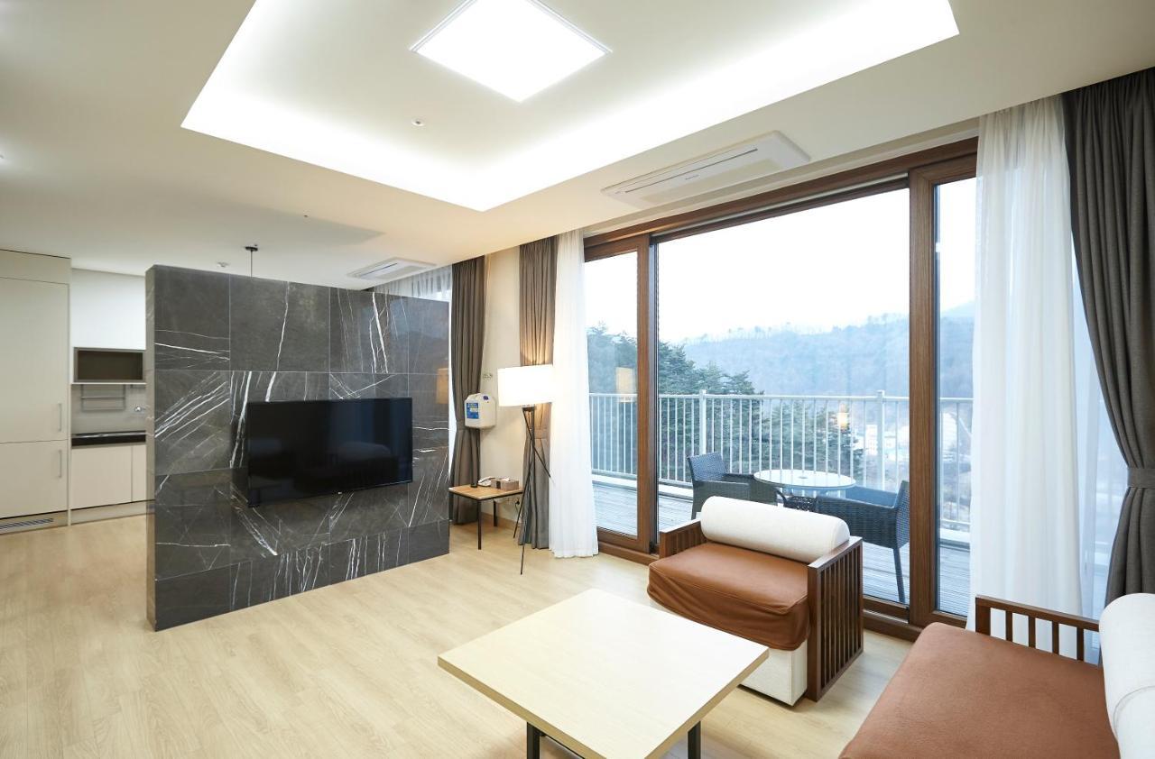 Pyeongchang The White Hotel מראה חיצוני תמונה