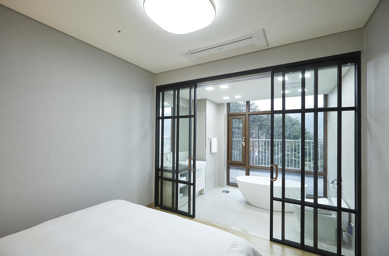 Pyeongchang The White Hotel מראה חיצוני תמונה